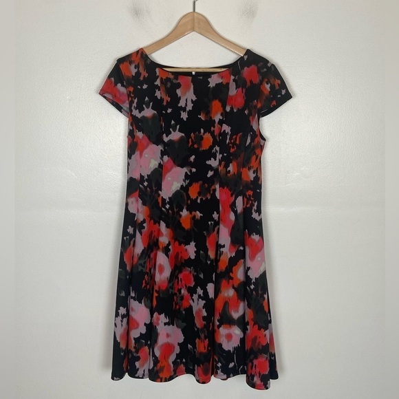 Betsey Johnson Fit & Flare Midi Dress Sz 10 Pink Black Multicolor Curvy Stretch - Picture 1 of 11